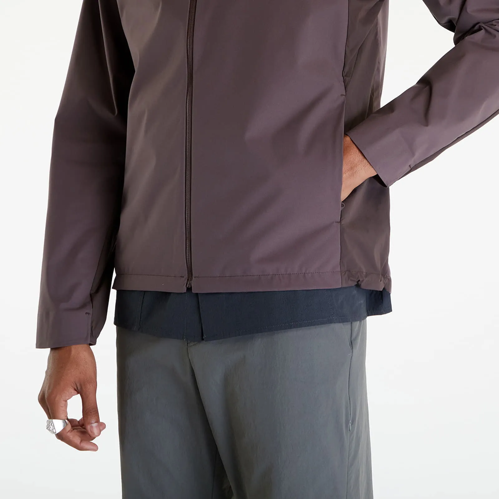 6.0 Technical Jacket Right Brown