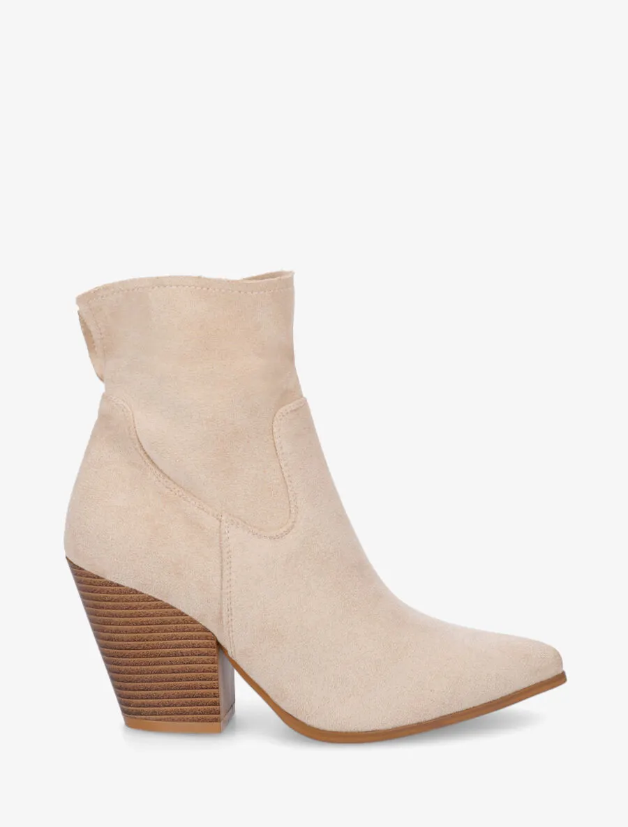 Bottines à talon et bout pointu en suédine - Beige