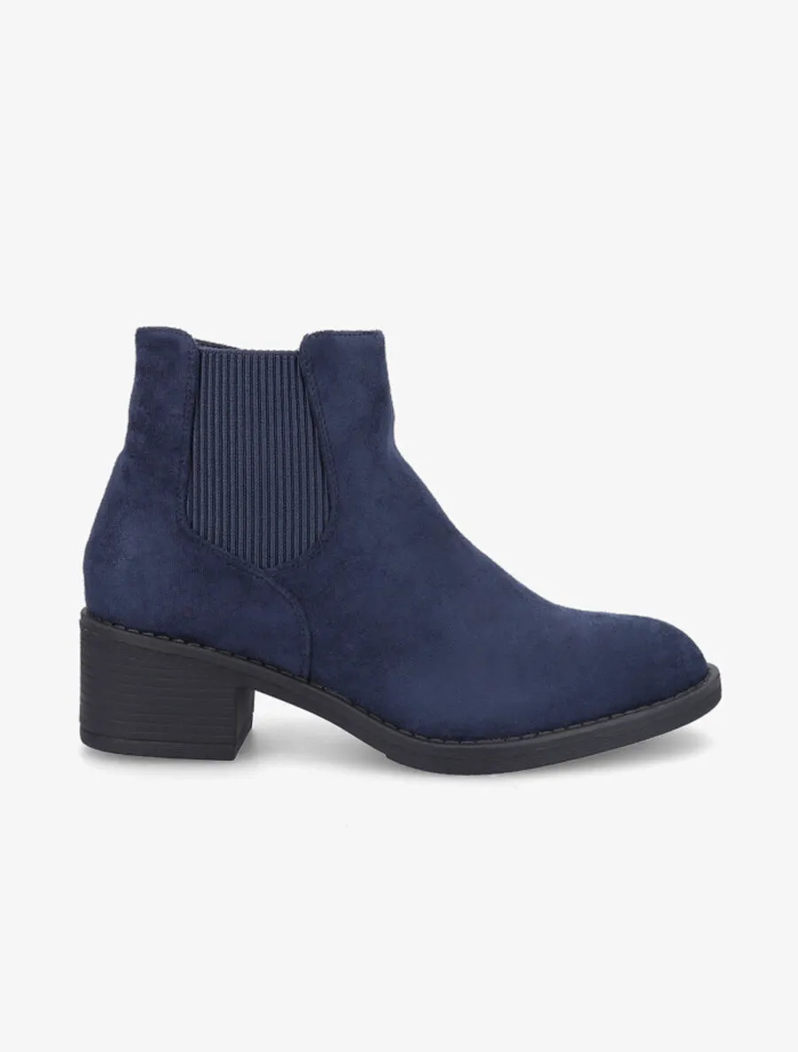 Bottines classiques en suédine